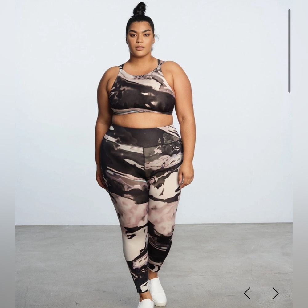 NWT Gentrue Do Legging x EBN- 001 Mineral | Size 4X